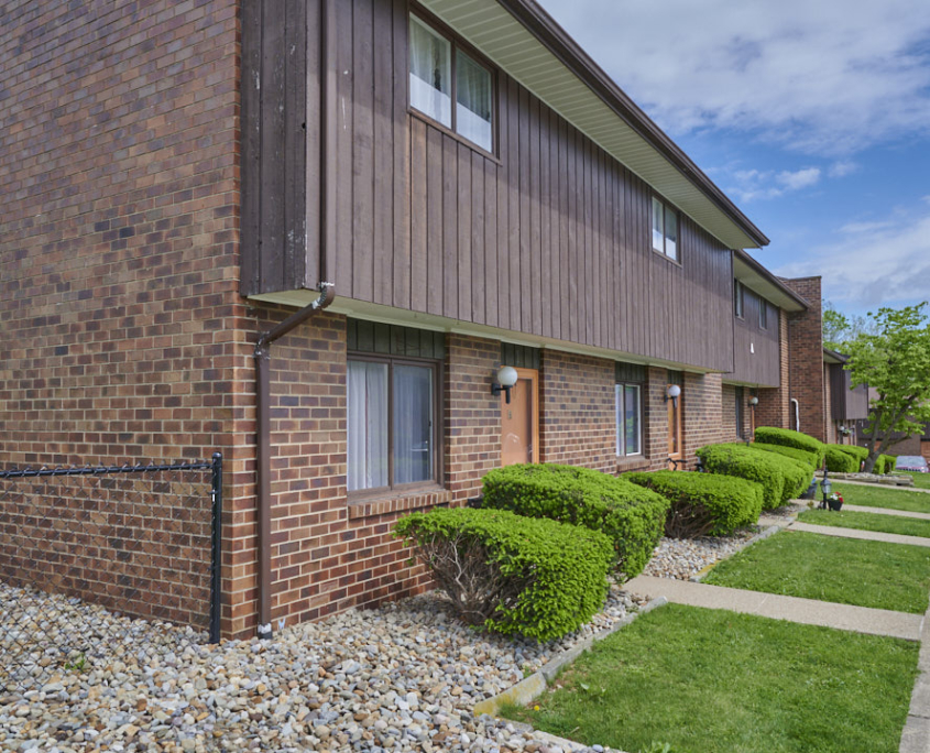 Briarwood Apartments and Townhomes Exterior Detail